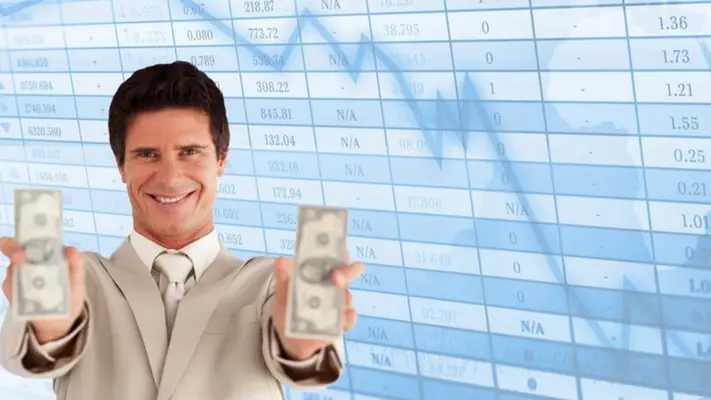 ¿Vas a cambiar dólares? El peso cierra bien este viernes 1 de agosto