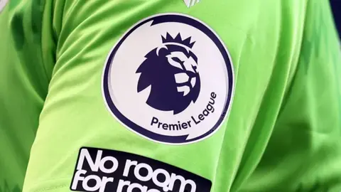 Premier League rompe el mercado: clubes ingleses gastan más de 500 millones en fichajes