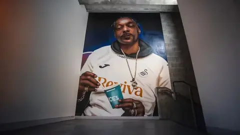 De rapear a invertir en futbol: Snoop Dogg ya es dueño de un club europeo
