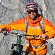 Fallece ciclista extremo italiano al caer de pendiente en montaña de Piz Duleda