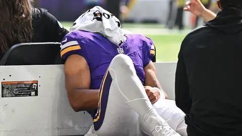 Róndale Moore, receptor de los Vikings se perderá toda la temporada