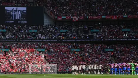 ¡Forever 20! Liverpool rindió emotivo homenaje a Diogo Jota en la Final del Community Shield