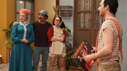 ‘Sin Querer Queriendo’: Así surgió el nombre de Chespirito, apodo de Roberto Gómez Bolaños