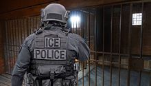 ¿Es legal grabar a agentes de ICE en EE.UU.? Esto dice la ley