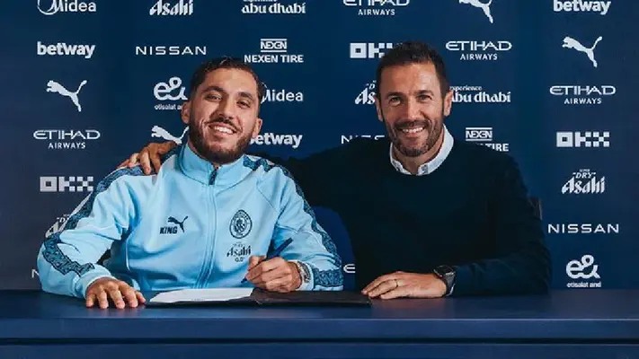 ¡Oficial! Manchester City ficha a Rayan Cherki procedente del Lyon