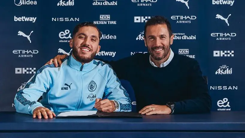 ¡Oficial! Manchester City ficha a Rayan Cherki procedente del Lyon