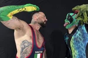 Mr Iguana y La Hiedra vencieron a Santino Marella y Lola Vice en Verano de Escándalo