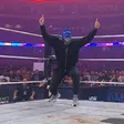 Bryan Danielson hizo su regreso en All In usando máscara de Blue Panther