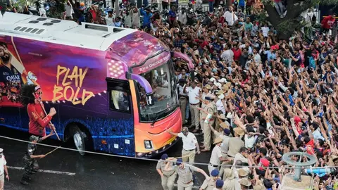 Estampida en estadio de cricket en India causa múltiples muertes y heridos