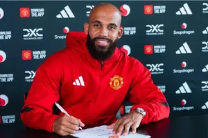 Manchester United hizo oficial la llegada de Bryan Mbeumo procedente del Brentford