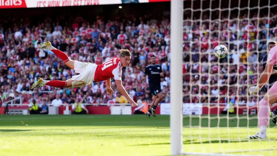 Viktor Gyokeres se estrena como goleador de Arsenal en duelo amistoso ante Athletic Club