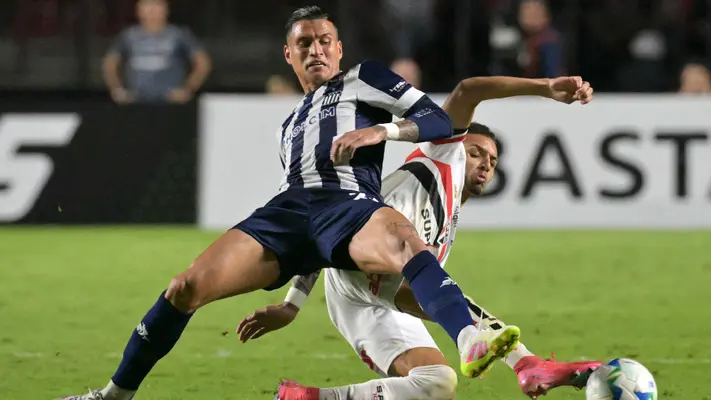 Acusan a jugador brasileño de Sao Paulo de insultos racistas en La Copa Libertadores