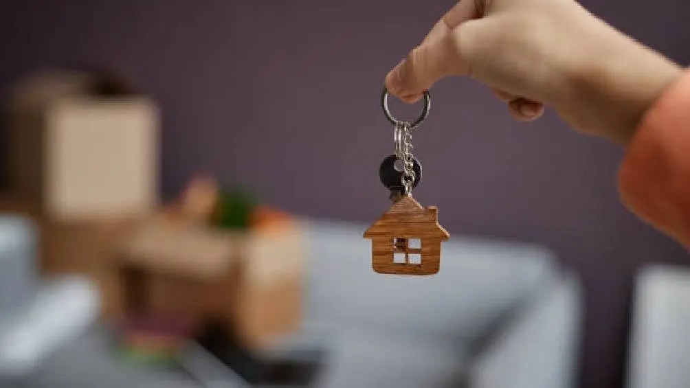 La Conavi emitió una alerta por mensajes fraudulentos que ofrecen registros a programas de vivienda. / iStock