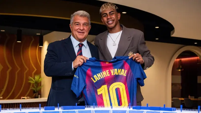 ¡Presente y futuro! Pedri ve a Lamine Yamal como presidente del Barcelona