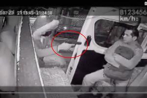 VIDEO: ¡Héroe sin capa! Chofer salva a pasajeros de asalto en Naucalpan