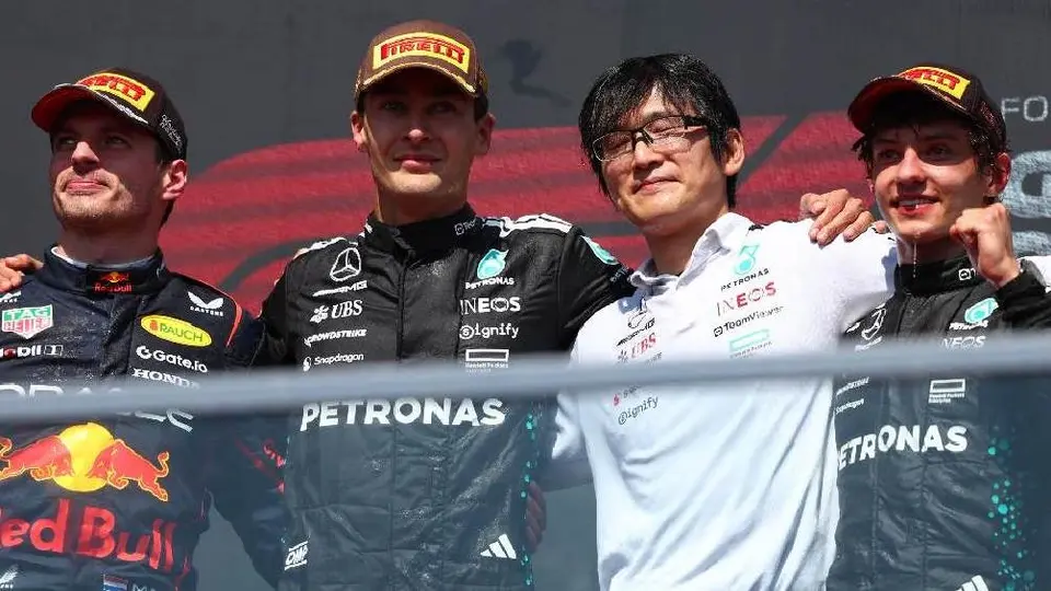 Max Verstappen sí es "considerado" por Mercedes, pero Toto Wolff tiene otras prioridades