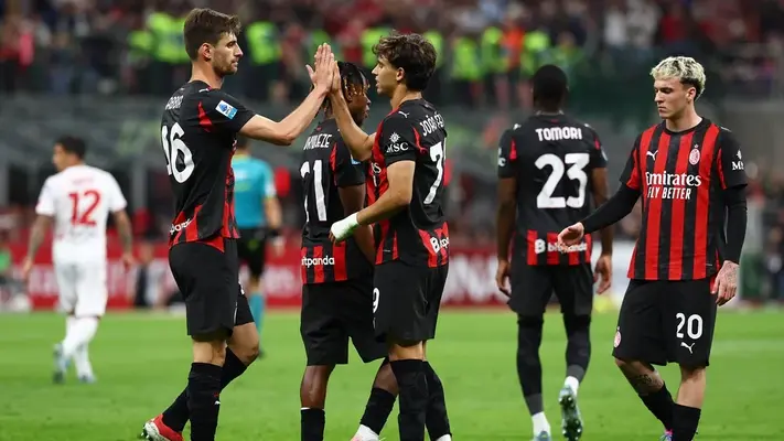 Milan se despide de la temporada sin Santiago Giménez y sin puestos europeos