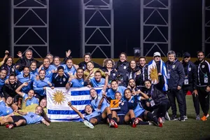 Uruguay golea a Chile y se une a Argentina en Semifinal de Copa América Femenina