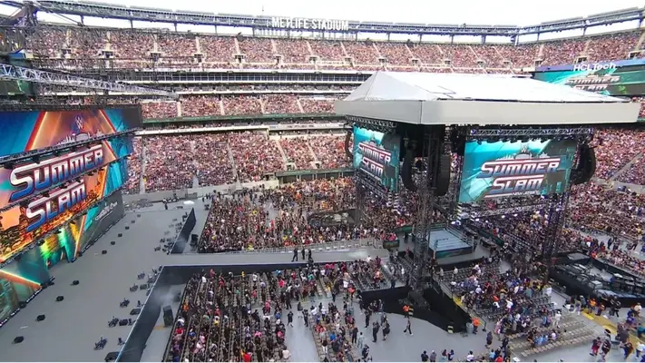 WWE SummerSlam 2025: Resultados de la noche 1 del PLE