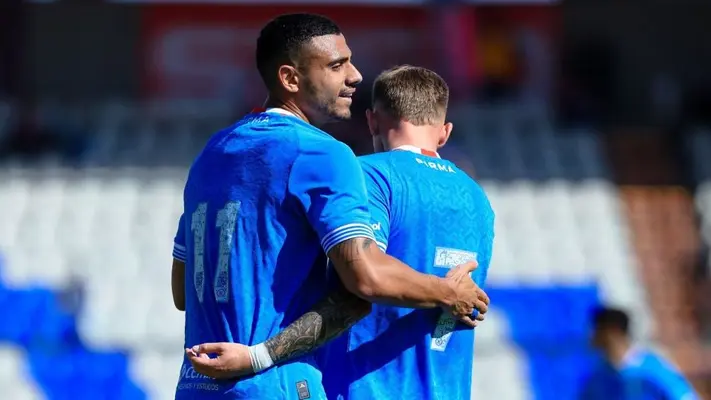 Cruz Azul cierra su pretemporada con una victoria ante Santos Laguna