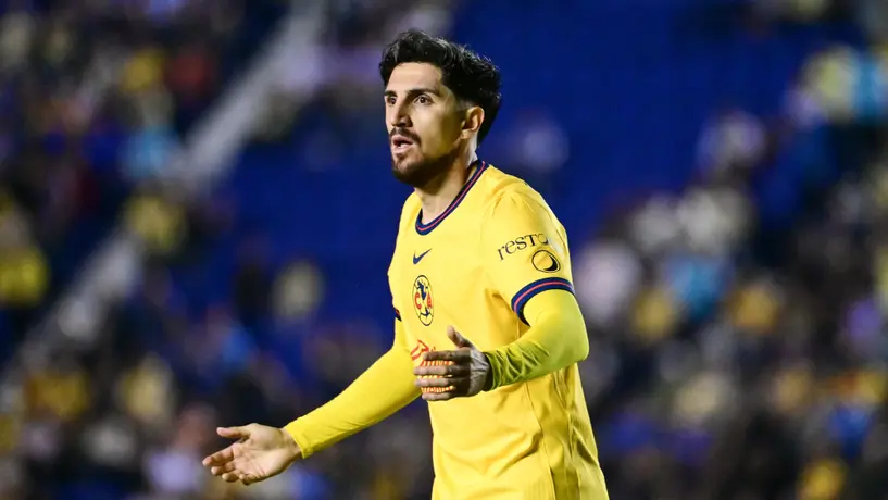 Diego Valdés está a horas de salir de América rumbo al futbol brasileño