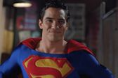 Superman (Dean Cain) se une al ICE para deportar inmigrantes mexicanos
