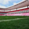 Presentan avance en la renovación del césped del Estadio Akron previo a Mundial 2026