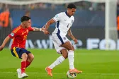 Jugadores, en el Inglaterra vs España, desatan pelea en la Euro Sub 21