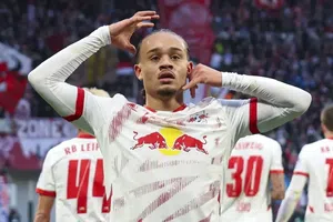 ¿Nuevo Blue? Xavi Simons despierta el interés del Chelsea; informan diversos medios