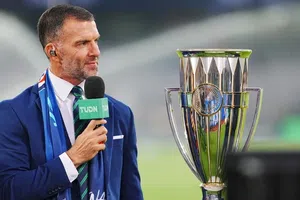 ¡Al borde de las lágrimas! Así vivió 'Tito' Villa el Campeonato de Cruz Azul en la CONCACAF Champions Cup