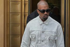 Australia retira visa a Kanye West por su canción “Heil Hitler”