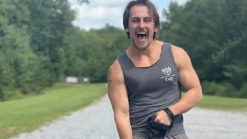 ¿Quién era Adam Turck? Actor muere tras defender a una mujer durante una pelea doméstica