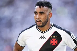 Dimitri Payet procesado por violencia psicológica contra una abogada brasileña