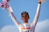 UEA Team ‘culpa’ a Isaac del Toro por no ganar el Giro de Italia: “Tomó esa decisión él mismo”