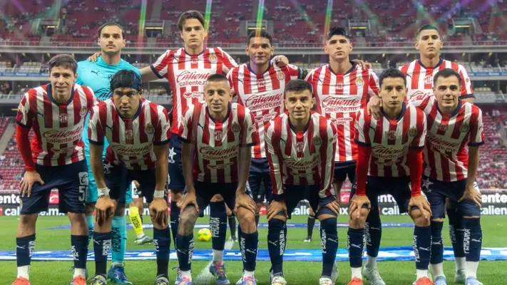 “¿Chivas? Pensé que era whisky”: Flavio Azzaro se burla del Rebaño y llama traidor a Fernando Gago