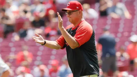 Terry Francona, manager de los Rojos de Cincinnati, alcanza las 2 mil victorias en Grandes Ligas
