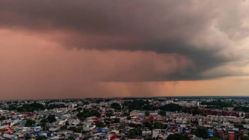 CDMX activa alerta naranja y amarilla por lluvias fuertes y posible granizo