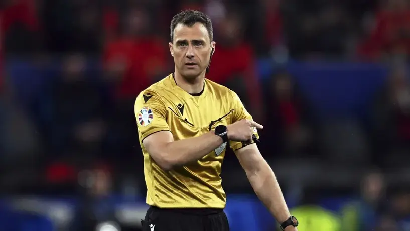 Felix Zwayer, árbitro alemán involucrado en escándalo de apuestas que estará en el Mundial de Clubes