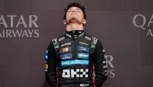 ¡Golpean a Lando Norris durante celebración del GP de Gran Bretaña!