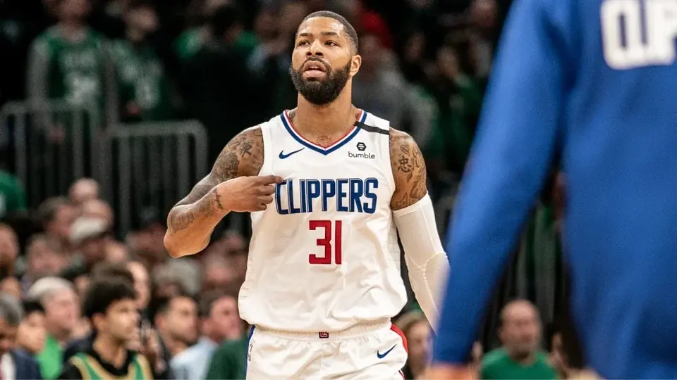 Escándalo en la NBA: El veterano Marcus Morris, detenido por presunto fraude en casinos de Las Vegas