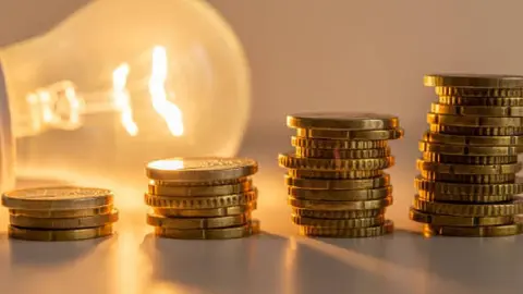 Sener da recomendaciones para ahorrar en el recibo de luz