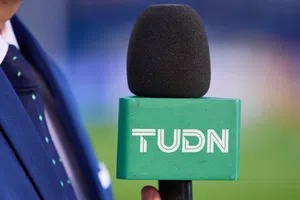 Apple TV sigue fichando talento y ‘roba’ otra figura de TUDN: