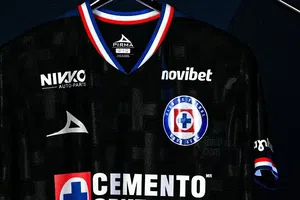 Cruz Azul vestirá de negro en la Leagues Cup 2025: así será su nuevo uniforme alternativo