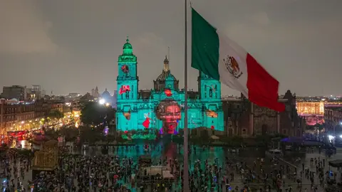Iglesia vs Gobierno CDMX: Critican proyecciones sobre la Catedral por ofender la fe