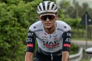 Isaac del Toro gana Etapa 2 de la Vuelta a Austria y escala posiciones en clasificación