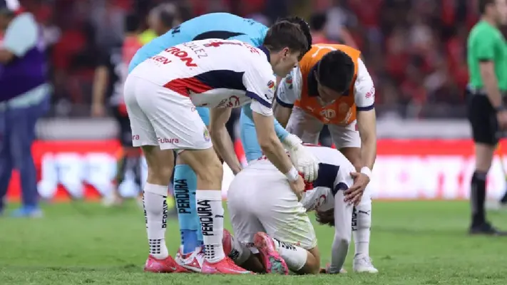 Aficionados ‘revientan’ a Chivas tras felicitaciones al Toluca