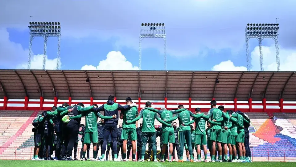 Bolivia en riesgo: Dos jugadores dieron positivo y peligra su camino a la Copa del Mundo