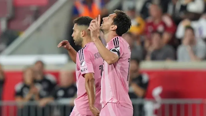 MLS estudia sancionar a Messi y Alba por ausencia en el All-Star Game