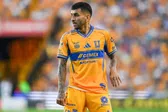 Ángel Correa debuta como titular en su nueva casa