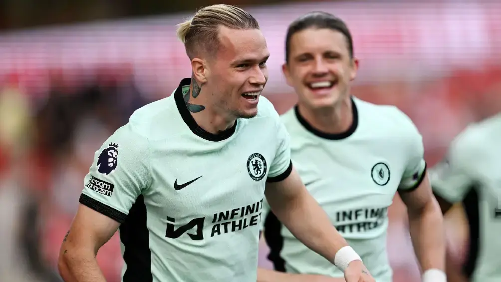 Mykhailo Mudryk durante juego con Chelsea | X:@ MudrykUA